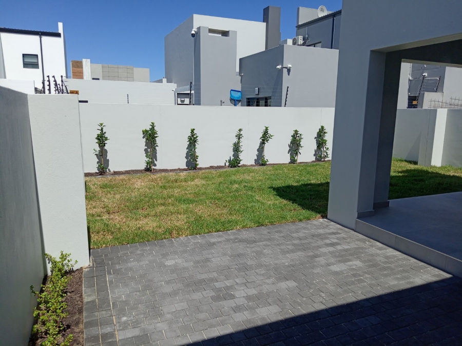 4 Bedroom Property for Sale in Sandown Western Cape